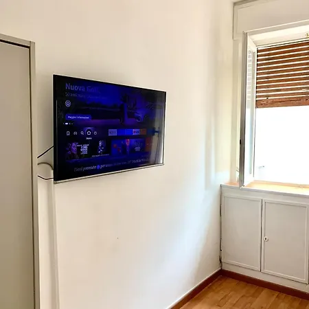 The Tower Centro - Piazza Castello 11