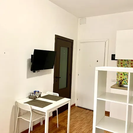 The Tower Centro - Piazza Castello 11 아파트 사사리