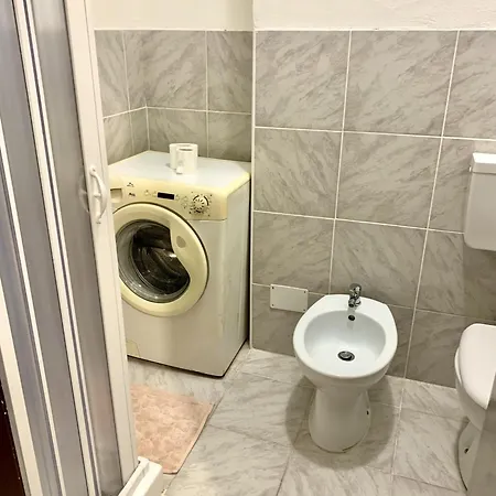 The Tower Centro - Piazza Castello 11 아파트