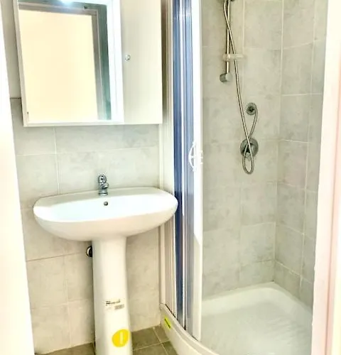 Apartment The Tower Centro - Piazza Castello 11