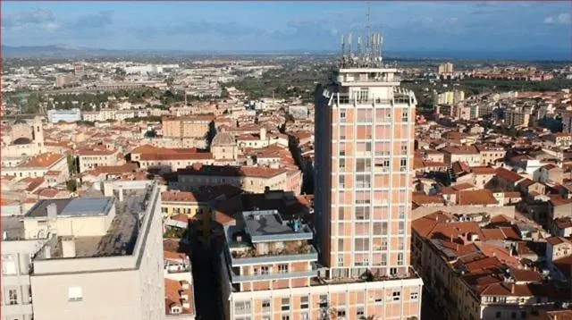 The Tower Centro - Piazza Castello 11 Apartment *